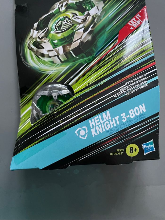 Toupie Beyblade X Défense Type : Helm Knight 3-80N verte    Neuf avec boîte / - photo numéro 5
