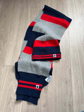 Bonnet et écharpe
