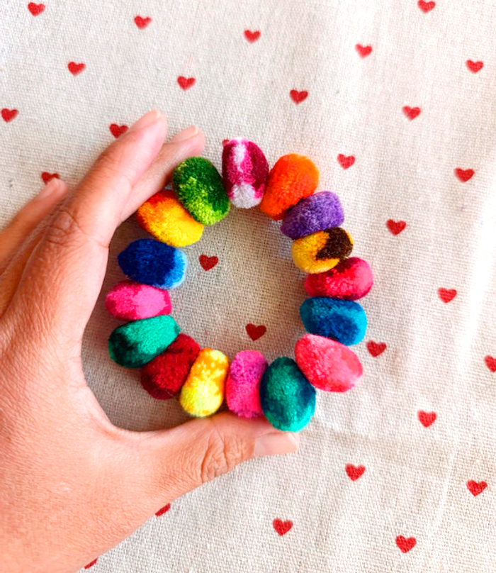 Colorful Handmade Pom Pom Bracelet & Hair Tie – Unique Boho Accessory - photo numéro 2