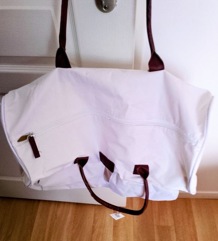 Sac de sport ou voyage neuf - photo numéro 2