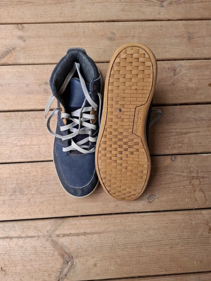Chaussures decathlon kipsta hommes taille 44 - photo numéro 2