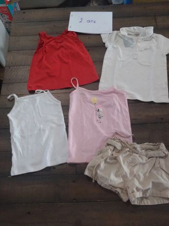 Lot de vêtements fille 2 ans ete