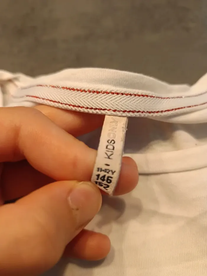 Vends tee-shirt Kids Only taille 11-12 ans . - photo numéro 4
