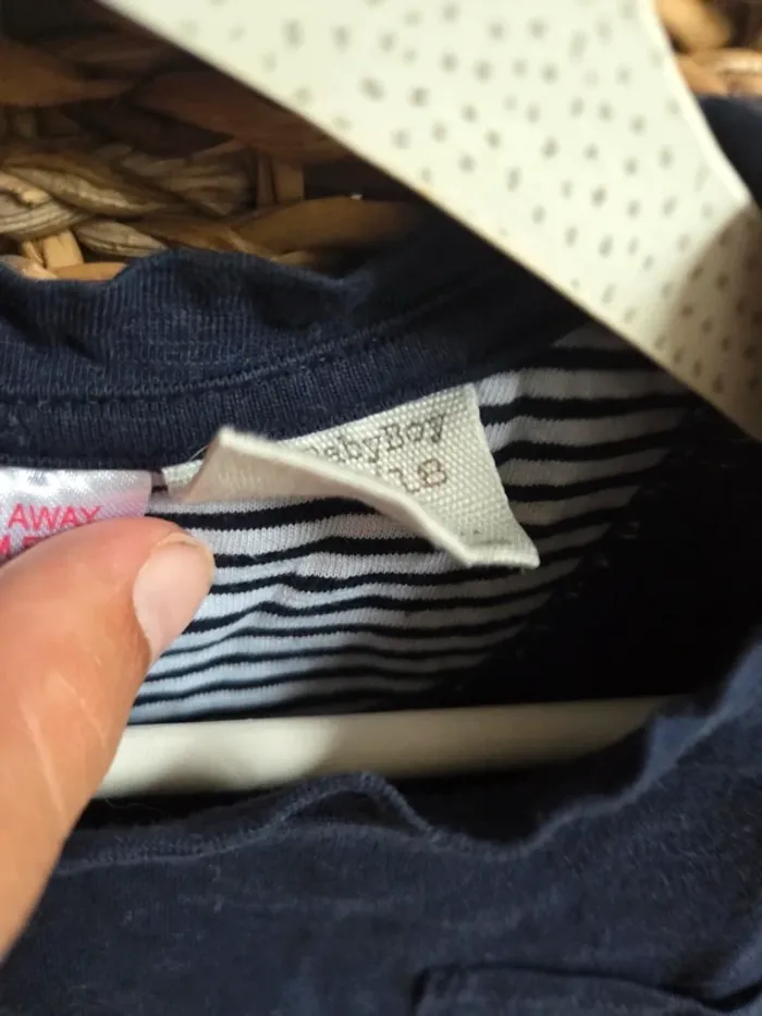 T-shirt Zara 18 mois - photo numéro 2