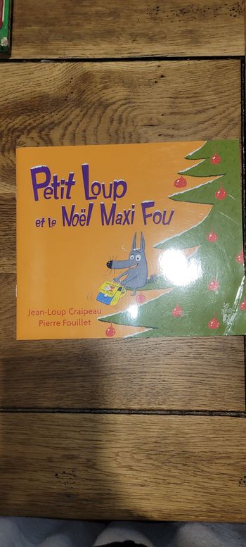 Petit Loup et le Noël Maxi Fou