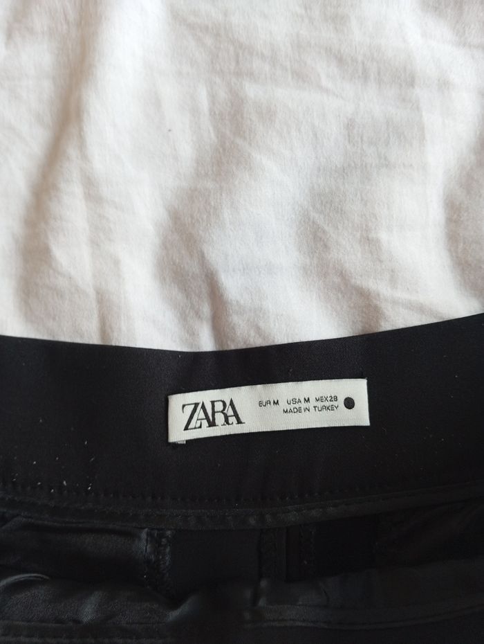 Short Zara taille M - photo numéro 2