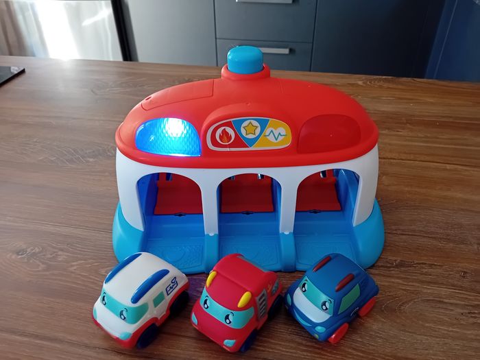 Garage et voiture son et lumiere