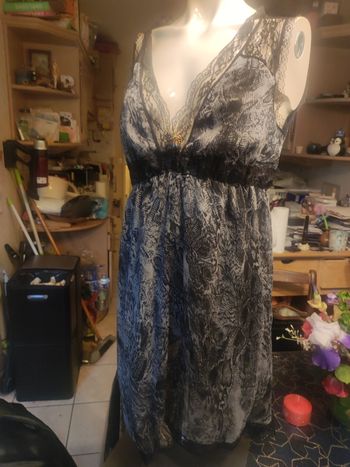 Robe basique chic