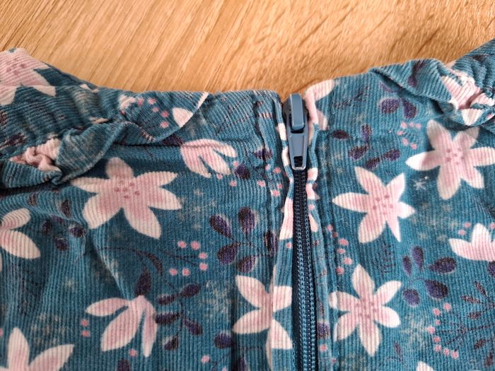 Robe fleurie SM 3 ans - photo numéro 6