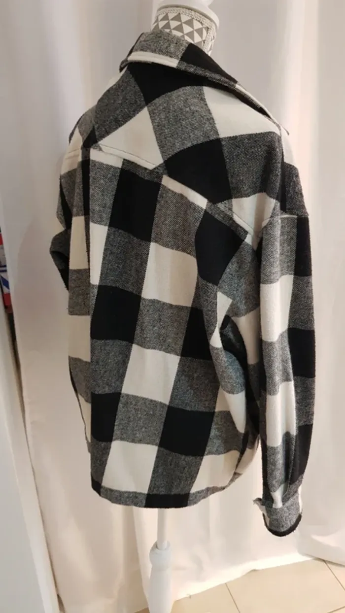 Sur chemise carreaux - photo numéro 5