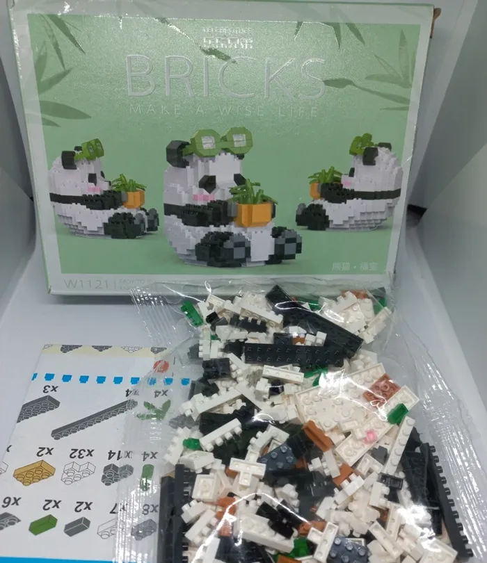 Construction figurine Panda bricks blocks mini micro 394 pieces