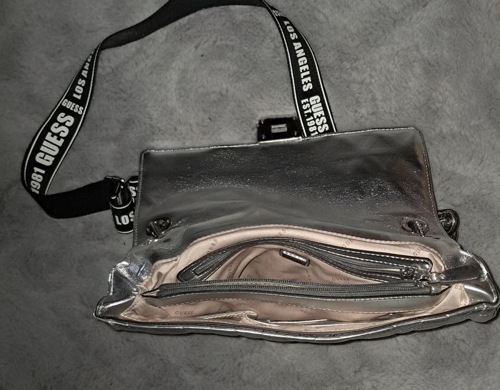 Sac à main GUESS - photo numéro 3