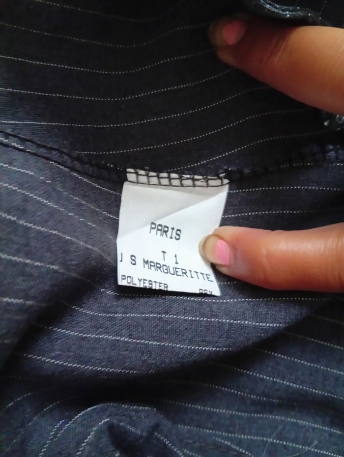 🌺 jolie jupe short neuve jsmarguerite élégante et raffinée à pinces 14 eur taille S 🌺 - photo numéro 4