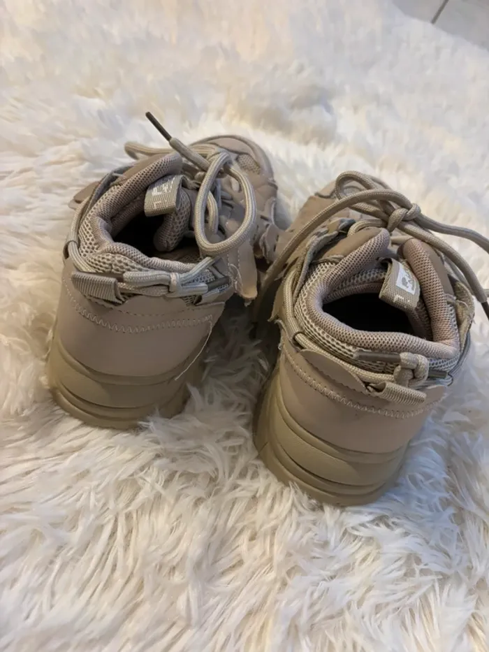 Baskets beiges - photo numéro 6