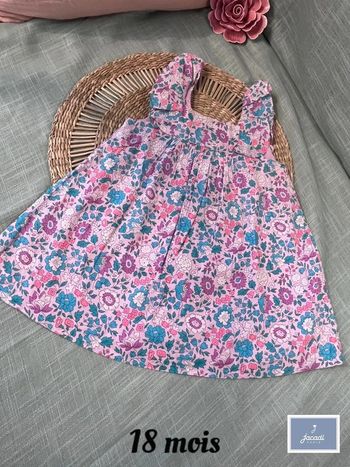 Robe liberty taille 18 mois jacadi