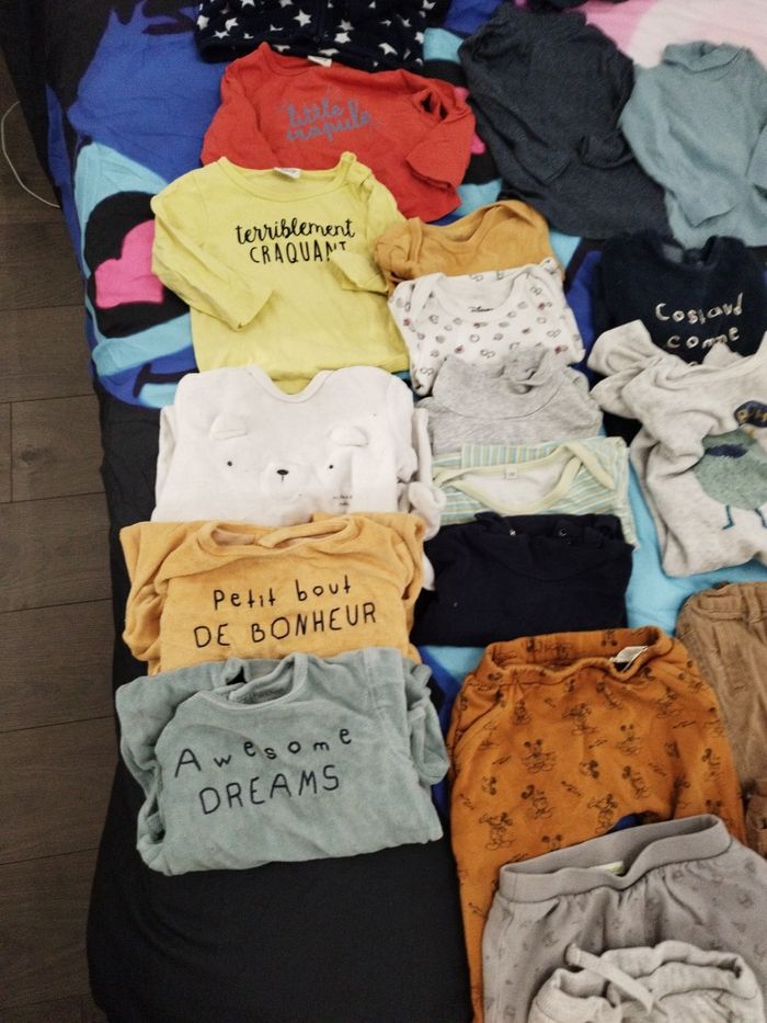 Lot vêtements taille 18 mois - photo numéro 5