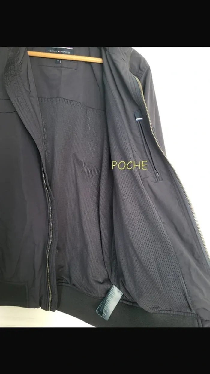 Veste coupe vent imperméable Tommy Hilfiger impeccable taille M - photo numéro 10