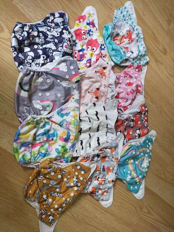 Couches à poche et trifold booster