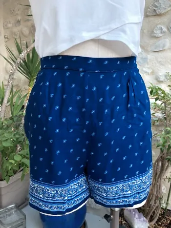Oysho - Short taille haute fluide bleu marine blanc bohème hippie vintage