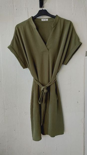 Robe kaki Kilky