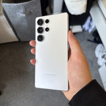 Samsung Galaxy S25 ultra