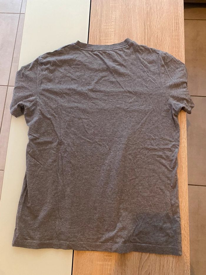 Teeshirt gris - photo numéro 4