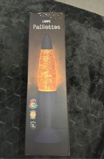 Lampe à paillettes