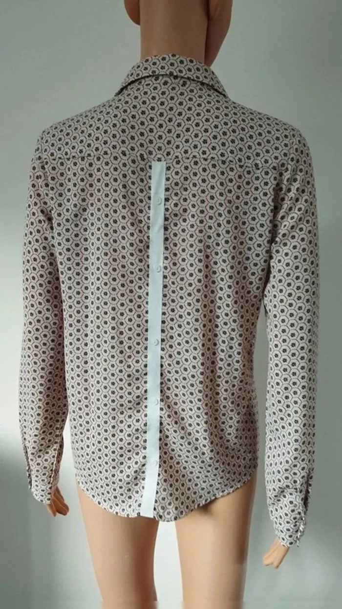 Blouse chemise beige avec motifs fleurs taille s femme - photo numéro 7