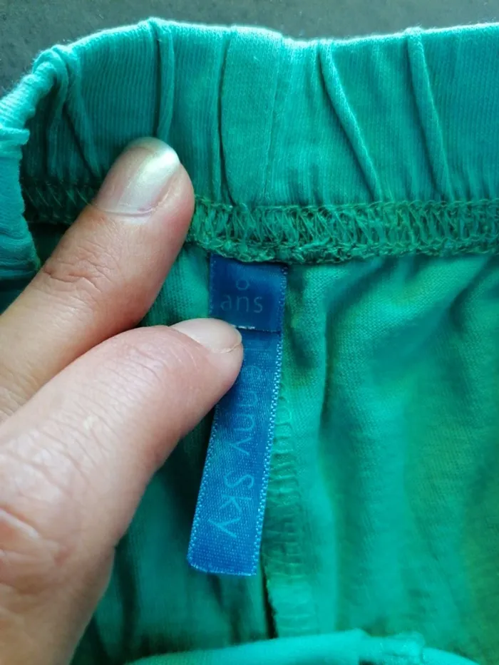 Pyjama short taille 8 ans - photo numéro 3