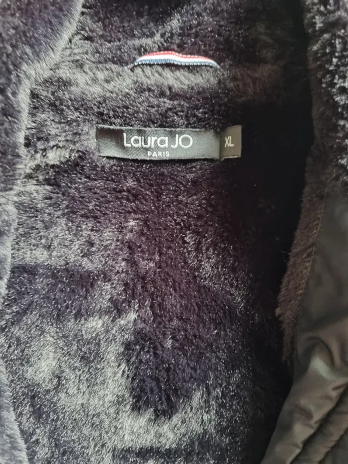 Manteau / Parka longue imperméable fourrée noire. Taille XL. Laura Jo. TBE - photo numéro 4