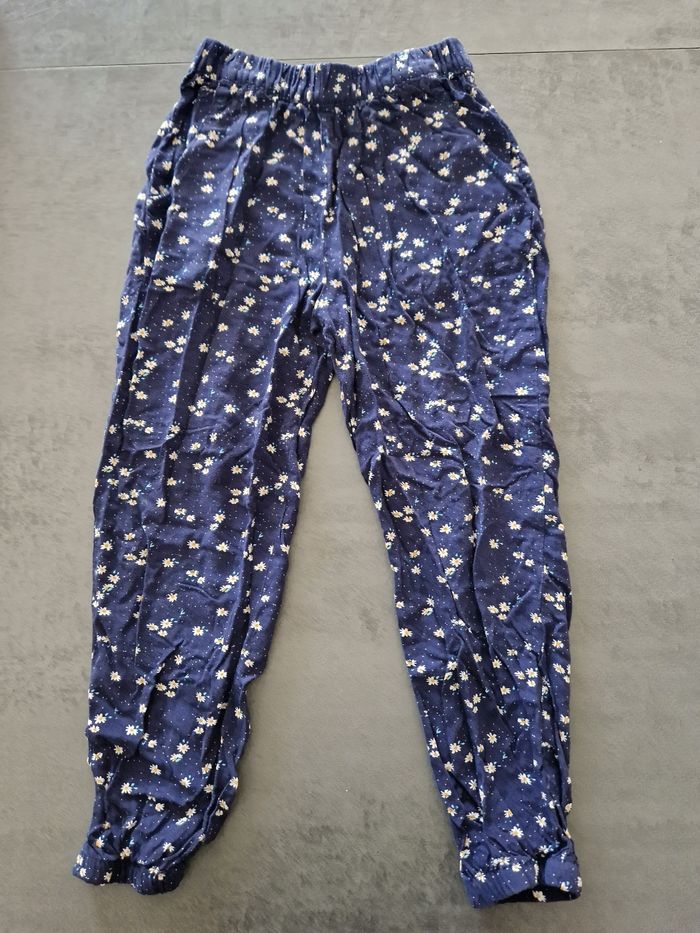 Pantalons fin à fleurs