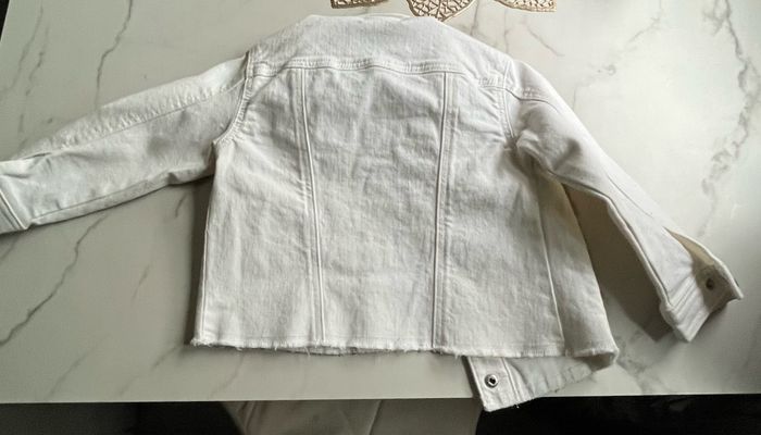 Veste jean blanche pour enfant - photo numéro 3