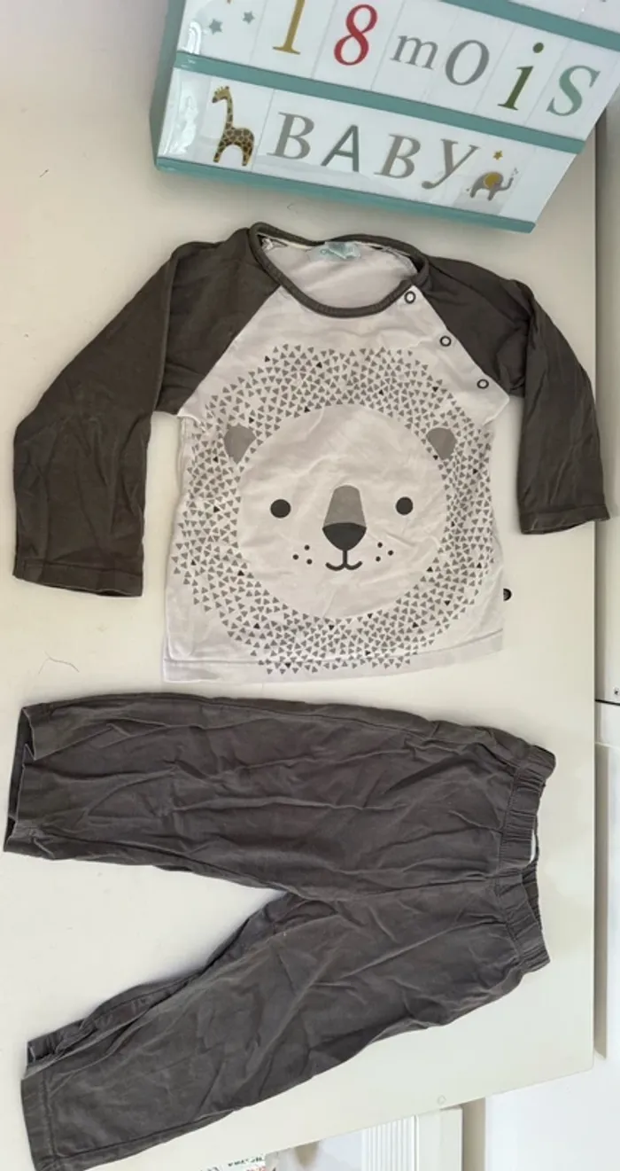 Pyjama léger 2 pièces 18 mois