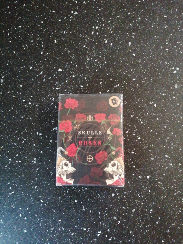 Jeu de cartes Skulls and Roses