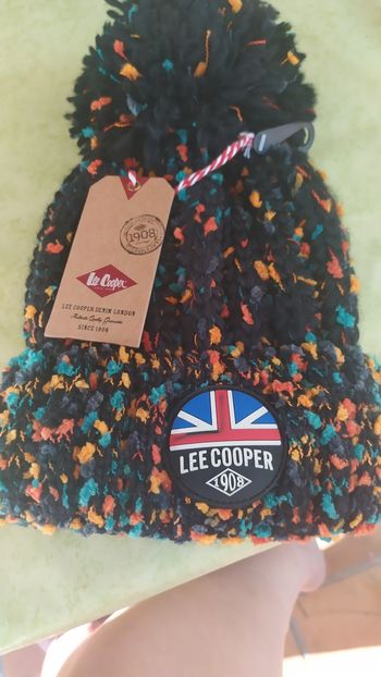Bonnet neuf Lee cooper