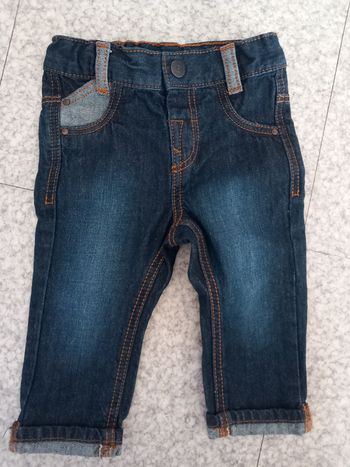 Jean 6 mois