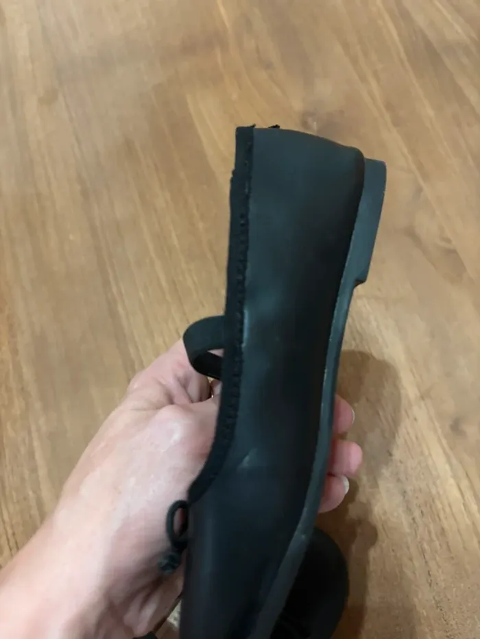 Ballerine noir H&M taille 27 - photo numéro 6