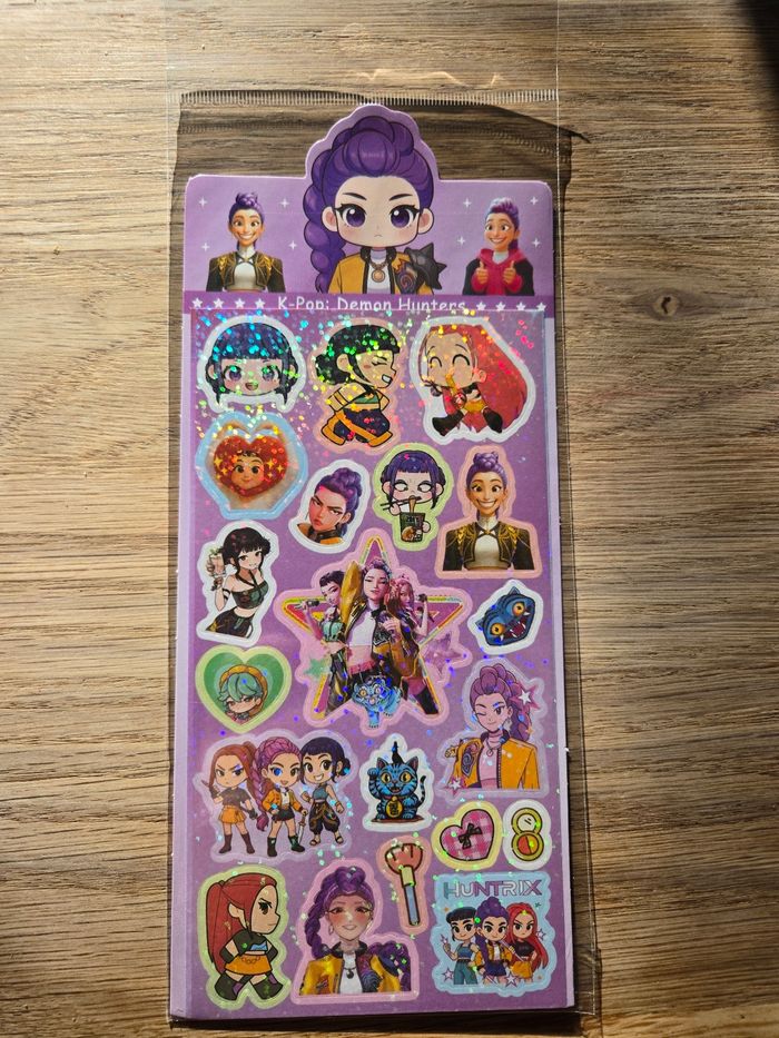 Autocollants / stikers / demon hunters kpop huntrix