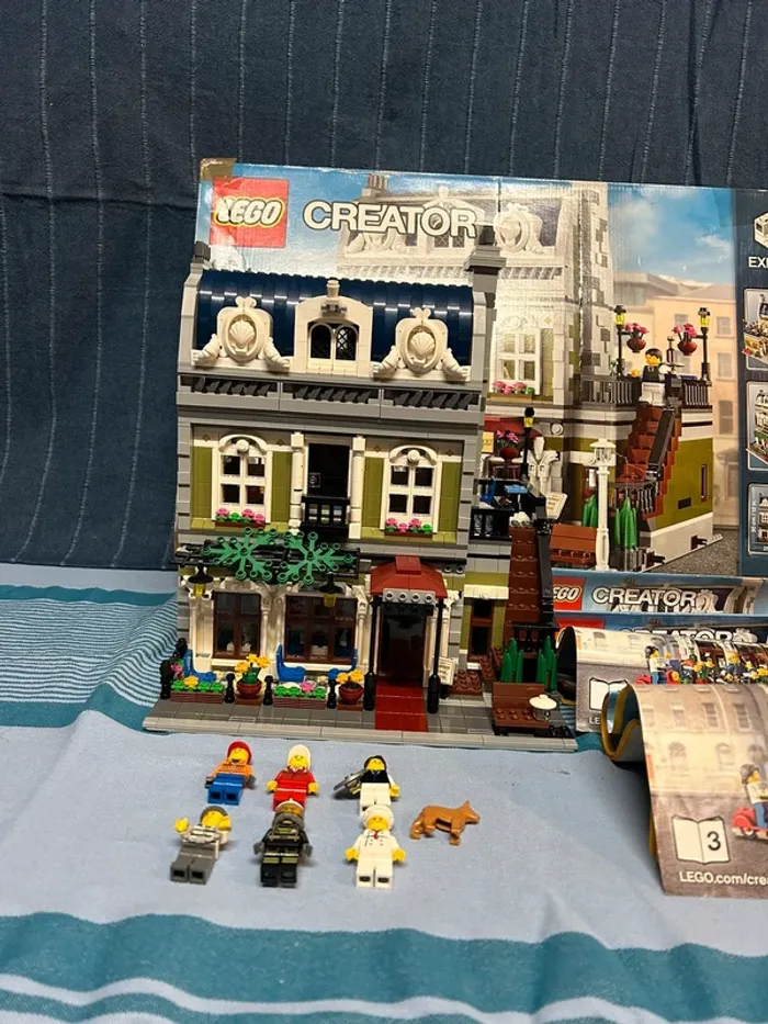 Lego Creator Le restaurant Parisien 10243 - photo numéro 2
