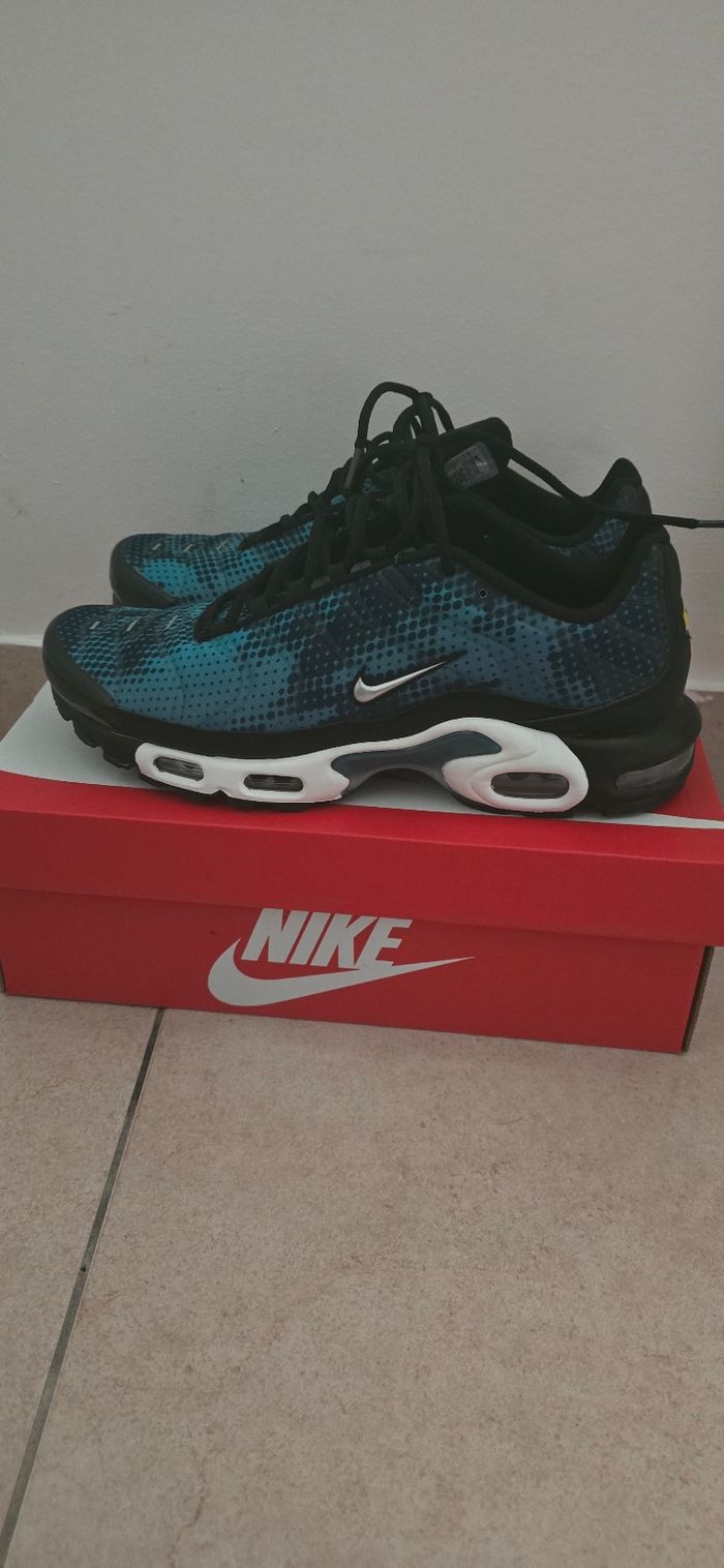 Chaussures Nike Tn