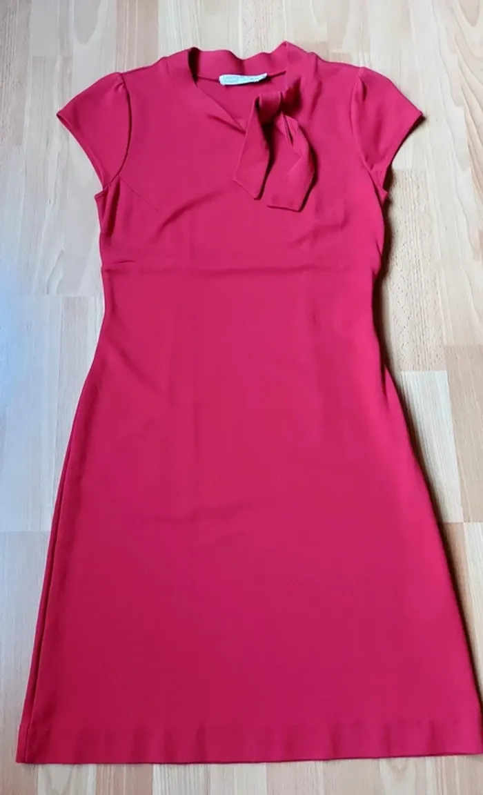 Robe rouge - photo numéro 2