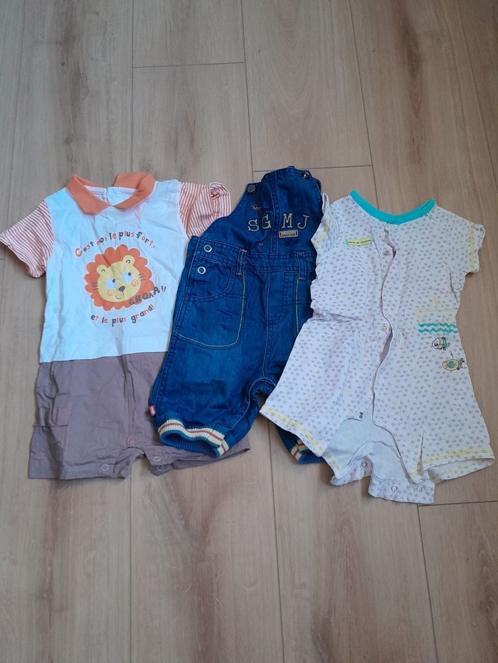 Lot vêtements garçon 12 mois - photo numéro 2
