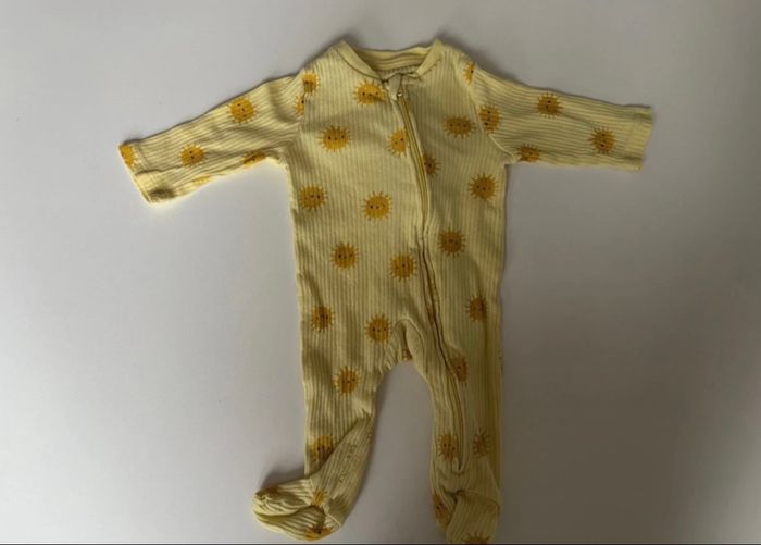 Pyjama 1 mois - photo numéro 2