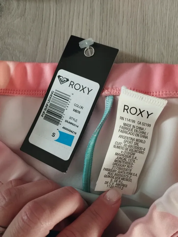 Ensemble de surf Roxy S neuf legging + brassière - photo numéro 4