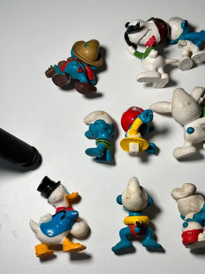 Lot de figurines divers schtroumpfs, snoopy vintage peyo bd - photo numéro 5