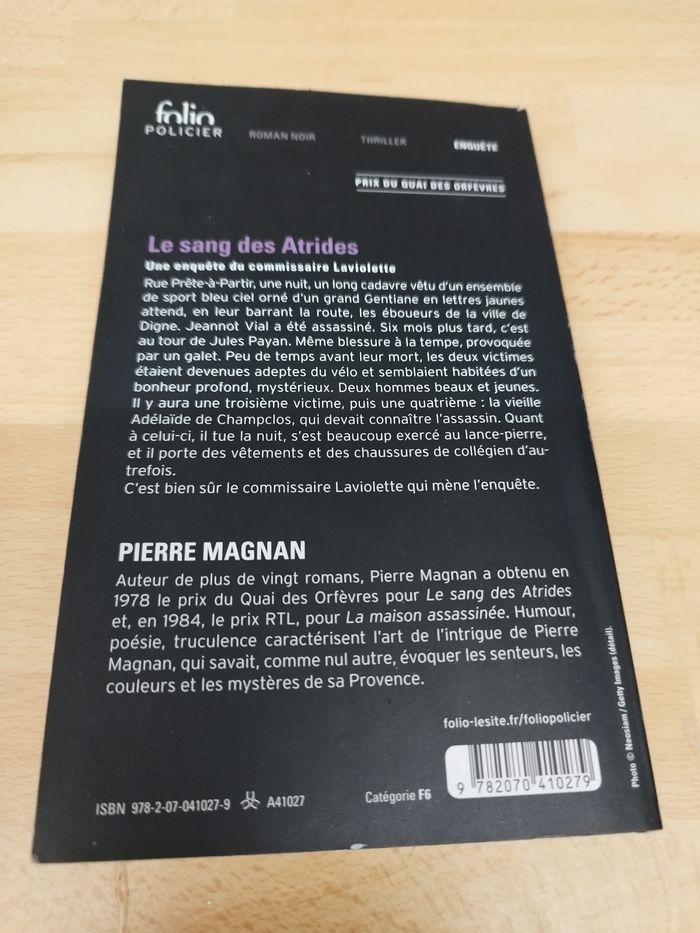 Livre Le Sang des Atrides de Pierre Magnan - photo numéro 2