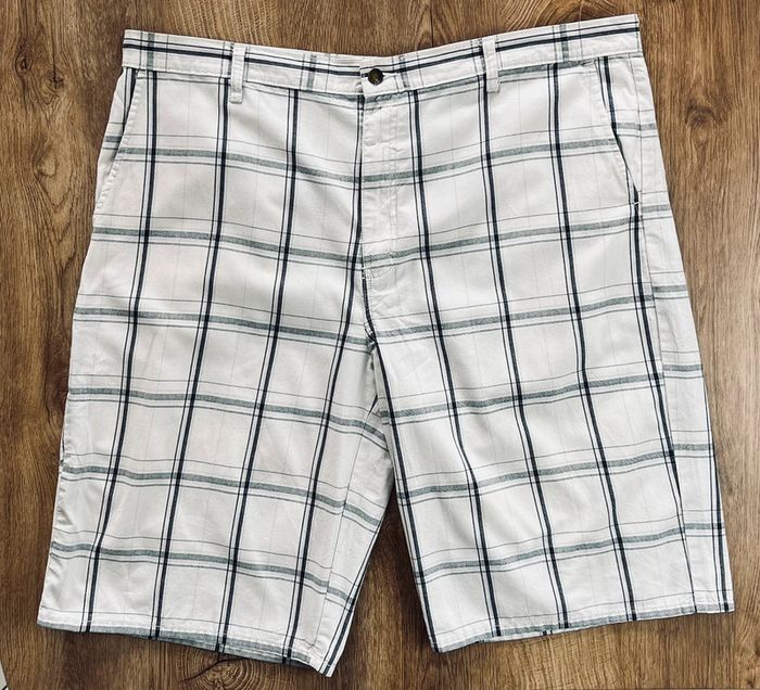 Short à carreaux blanc et gris Dickies Genuine pour homme en taille 40 (50 taille française) - photo numéro 2