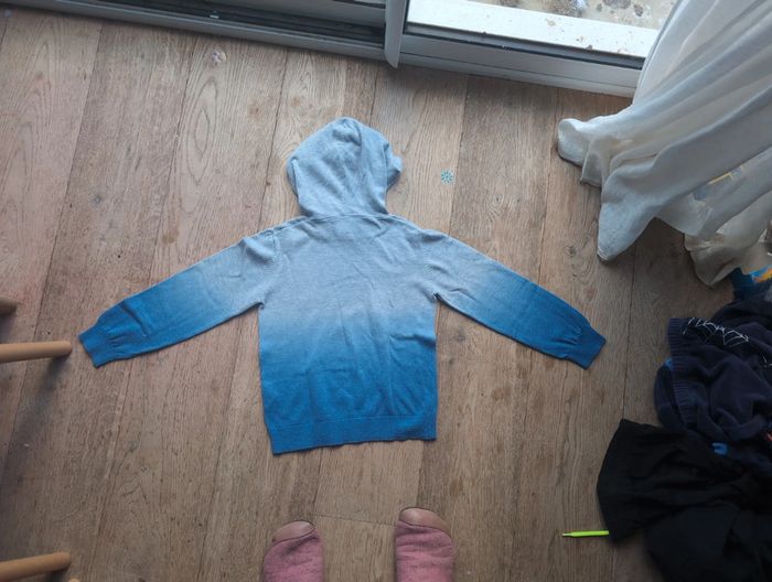 Pull à capuche ikks dégradé ikks gris et bleu 8 ans - photo numéro 3