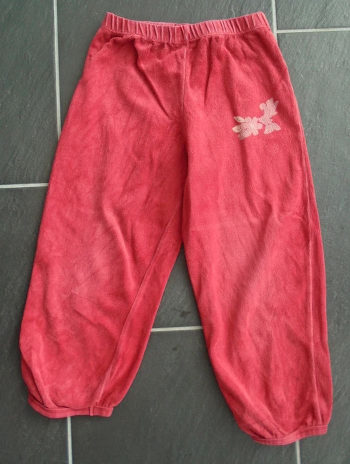 Joli pyjama fille MInnie Mouse 3-4 ans - photo numéro 3