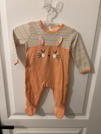 1 pyjama 1 mois Bob et Oli